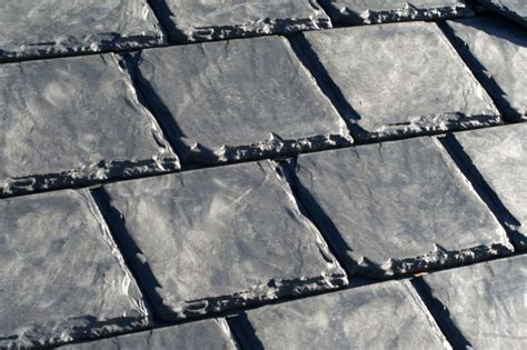  Riveting Recycled Rubber: En Innovativ LÖSNING för Hållbara Byggprojekt och Stöt-Dämpande Applikationer!